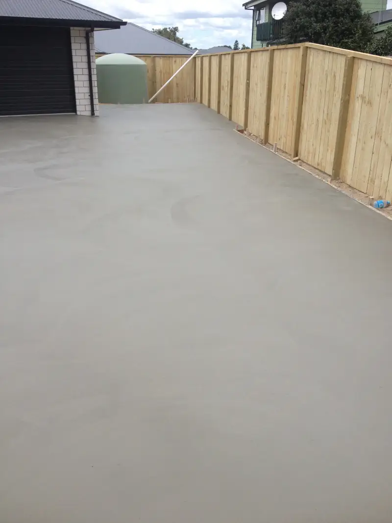 New timber fence and hard landscaping